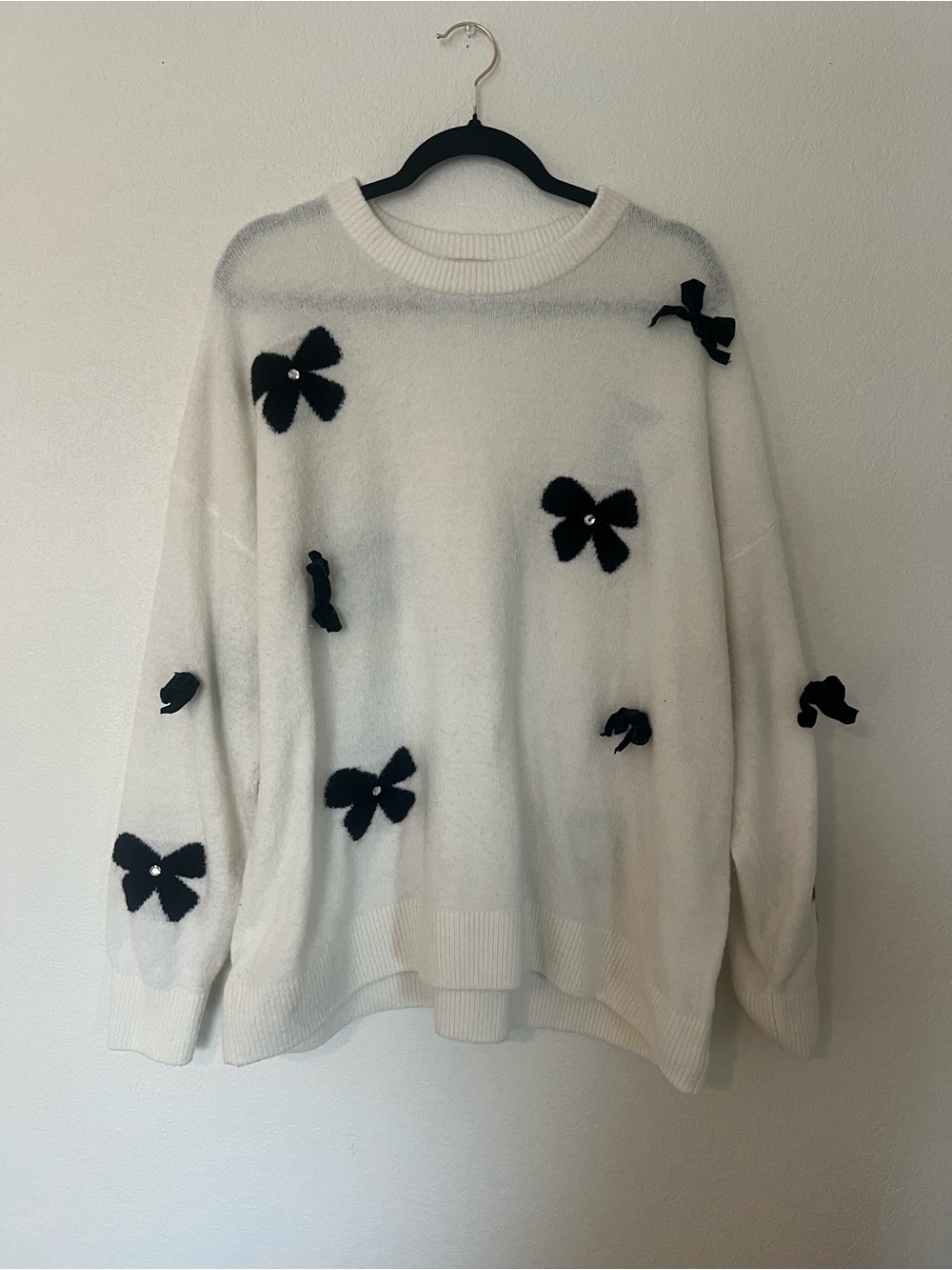 Cato White Crewneck Sweater with Black Bow Appliqués